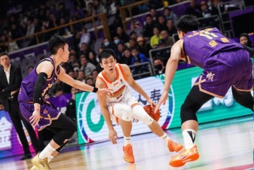 欧冠手机观看-入选集训队又怎样？郭导固执+保守，最佳新秀大概率落选正式名单