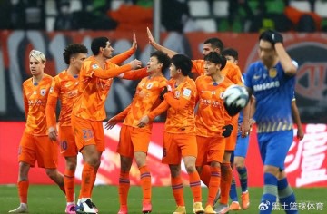 鲁能锋线还有一位黑马新星，至今未在一线队亮相，有望接班刘彬彬|中超|闫恒烨|夏窗|阿尔瓦罗|山东泰山_新浪体育_新浪新闻